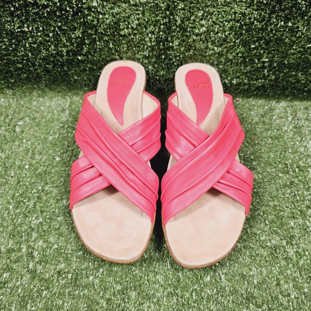 Dansko Neve Criss Cross Red Corral Leather Wedge Sandals Womens Size EU‎ 39 US 9